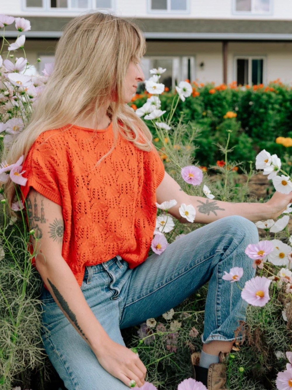 Curator SF Rosey Sweater - Size XS/S - Tomato